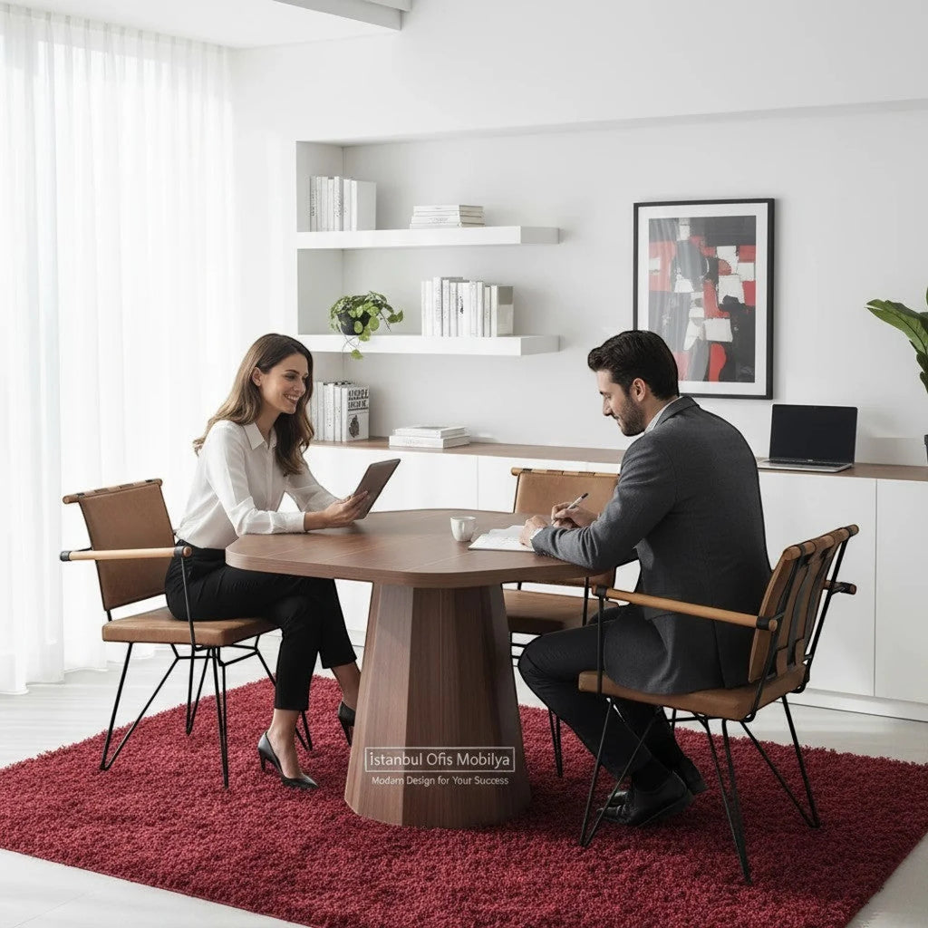 İstanbul Ofis Mobilya'dan ahşap altıgen toplantı masası, konik ayaklı, modern ofis tasarımı.