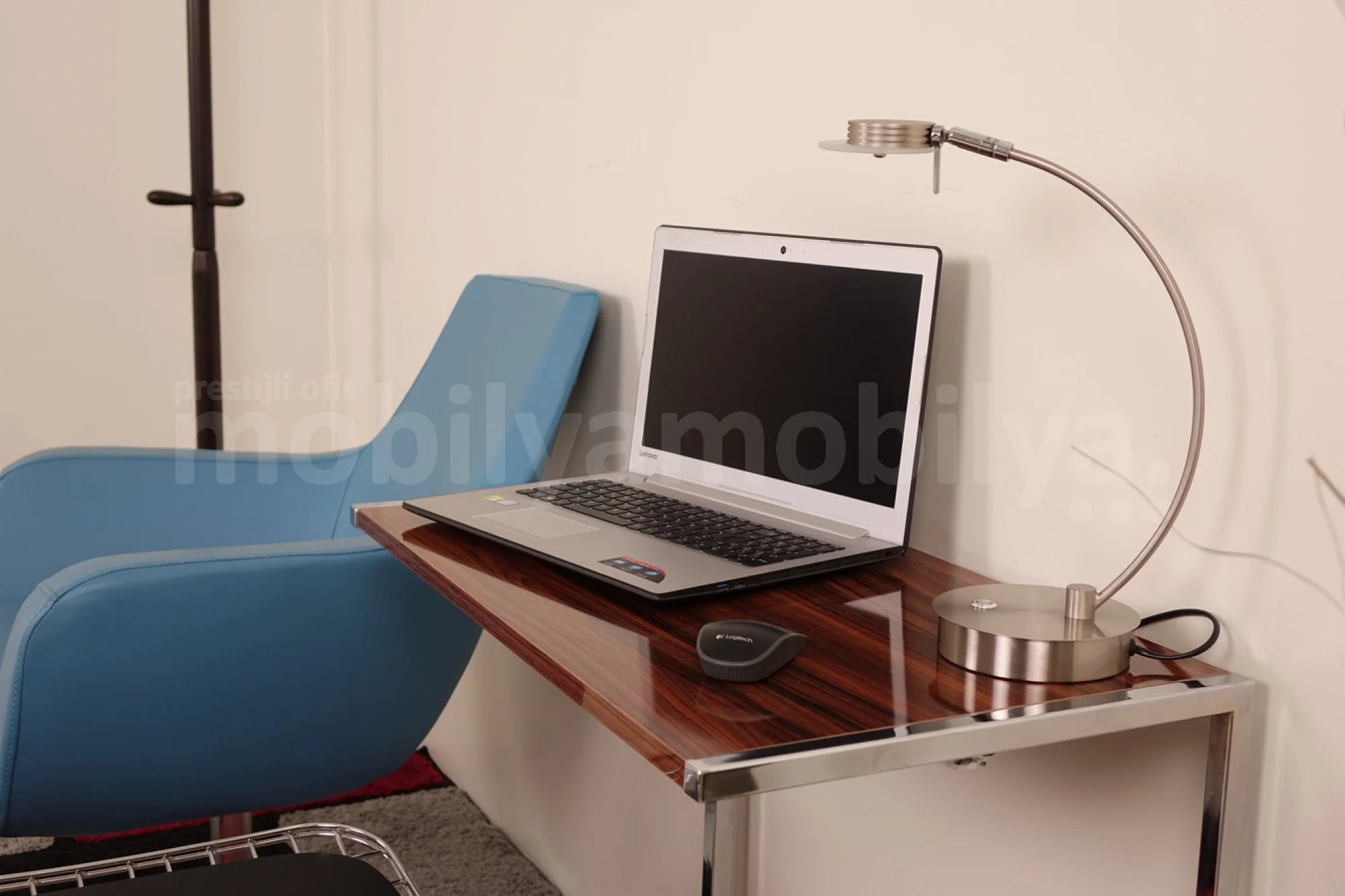 Bella Laptop Sehpası Highgloss Ceviz ISTANBUL-TSI