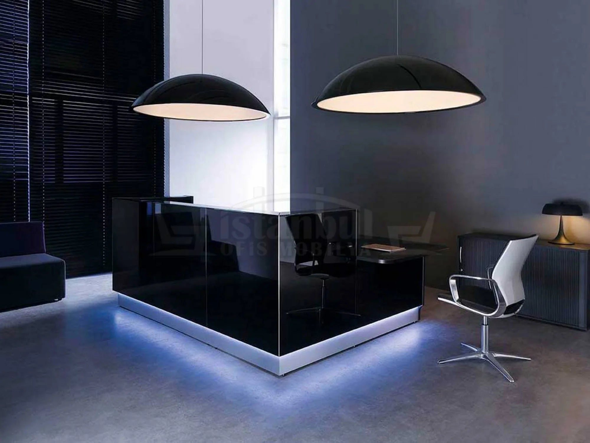 Lake Kasa Banko Milano ISTANBUL-TSI