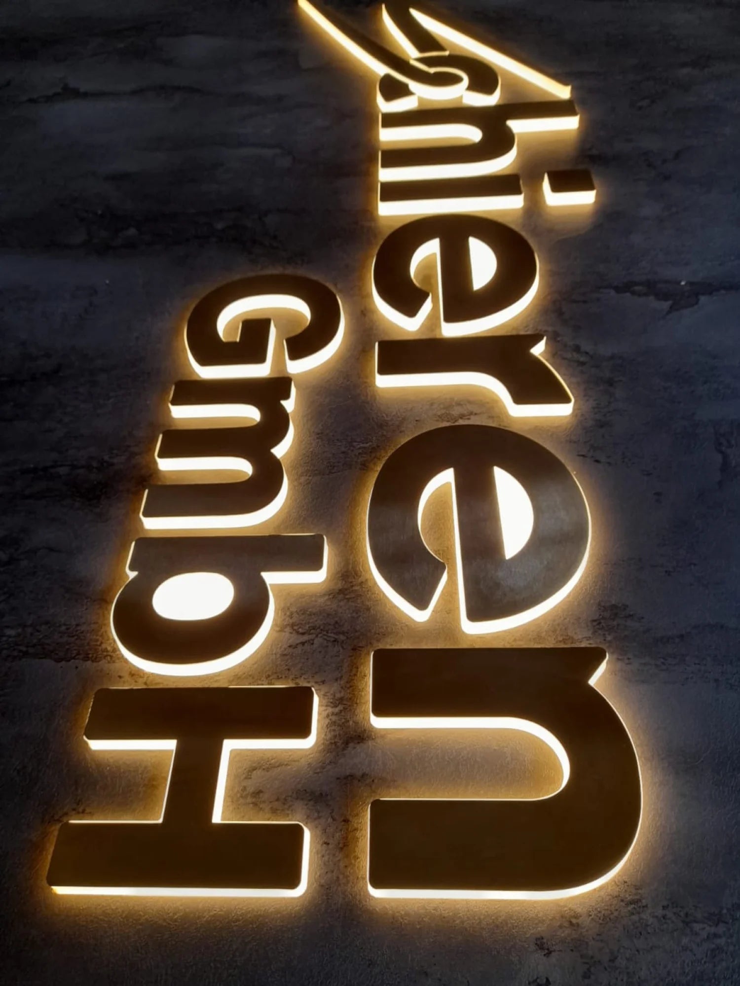 Ofis Duvar Dekorasyon 3D Led Logo Çalışması İstanbul Ofis Mobilya