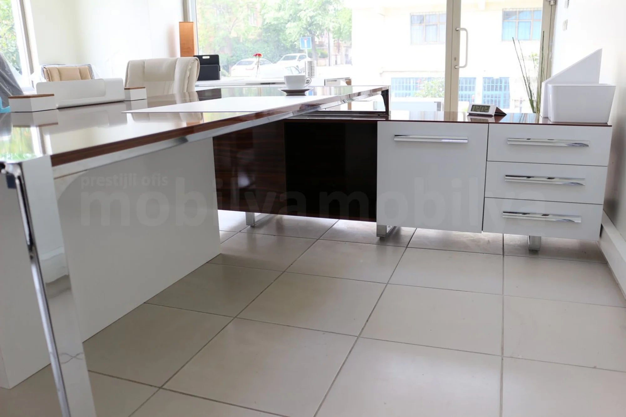 Ofis Makam Takımı Porsche Land Hg. Ceviz ISTANBUL