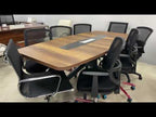 Ovale vergadertafel