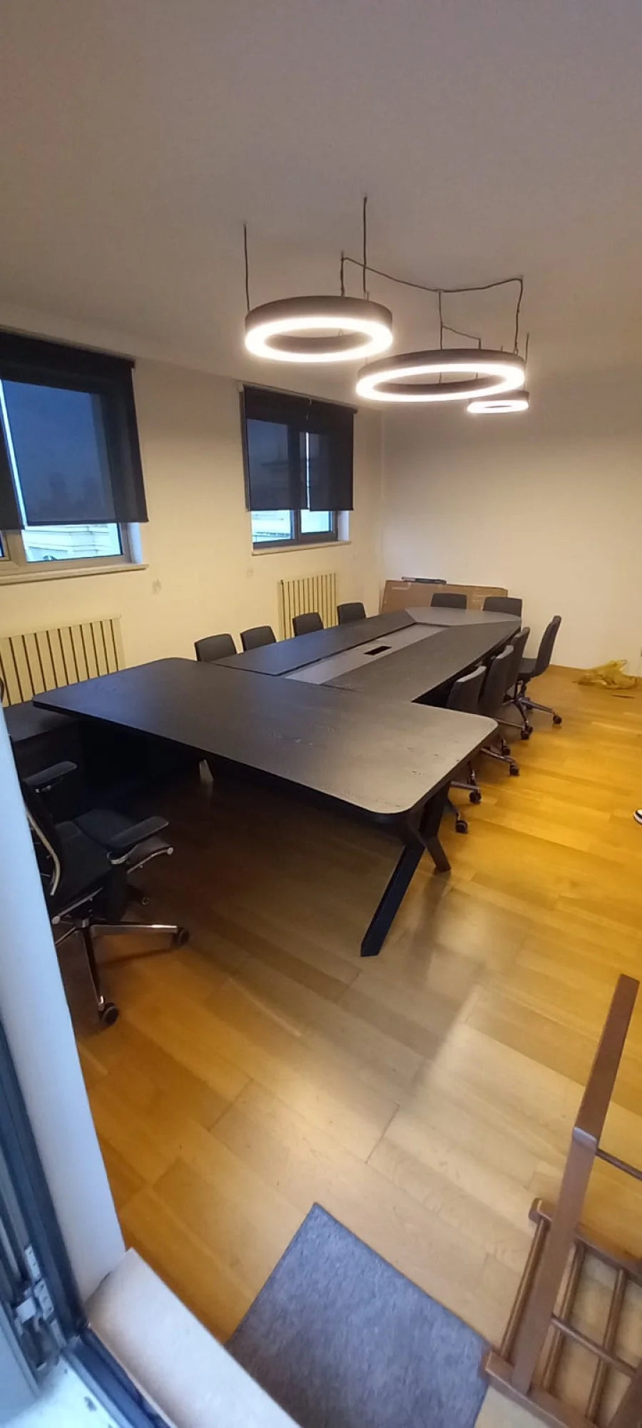 T Toplantı Masası Senkron Siyah