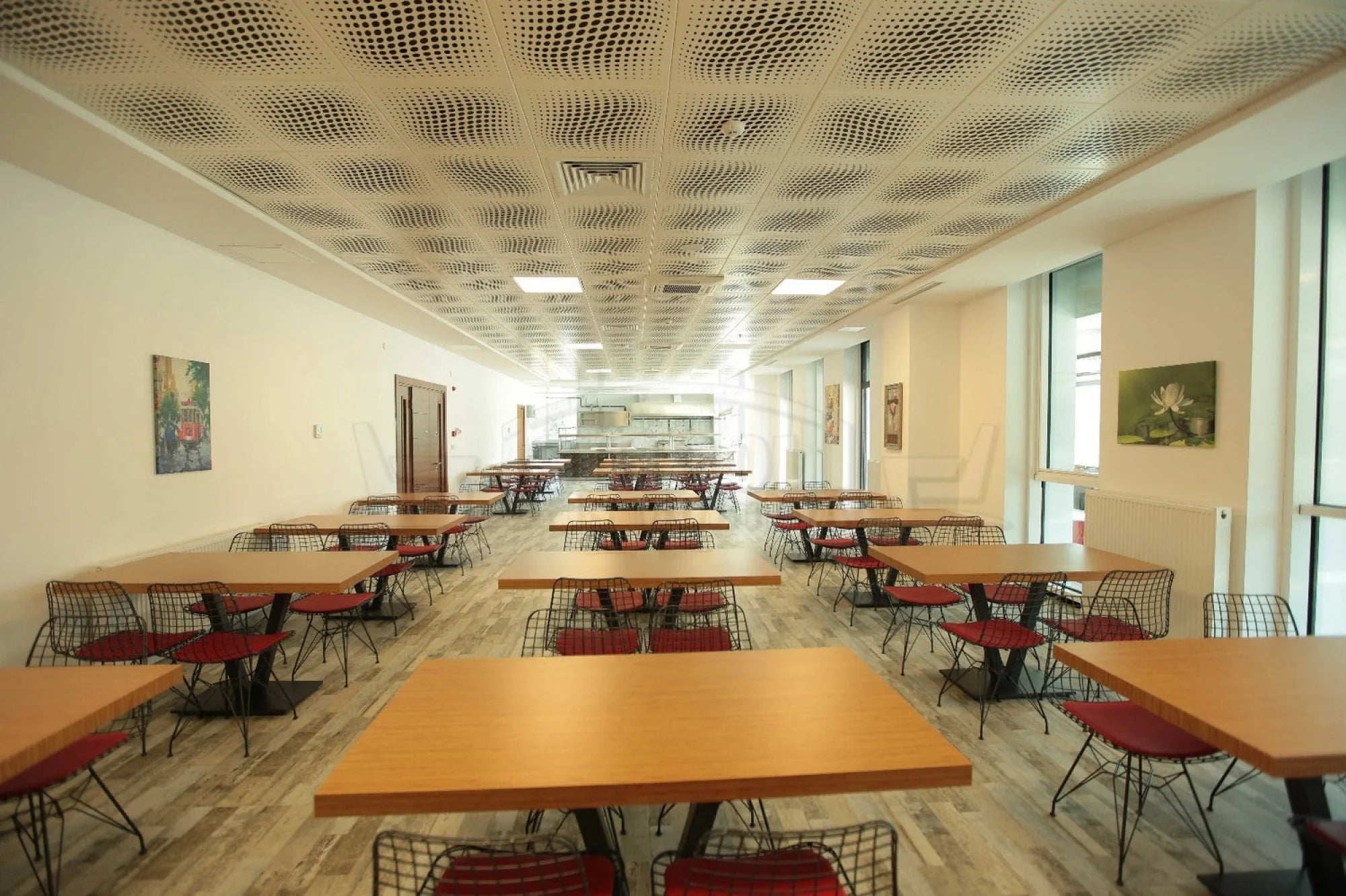 Yemekhane Masaları ve Ortak Dinlenme Alanları ISTANBUL-TSI