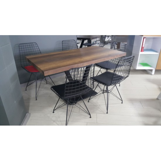 De Heer Ilhan Istanbul Cafe Kloostertafels