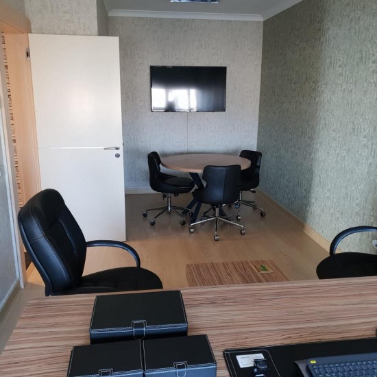 Reno Flat Finance Office Furniture Heer Aziz