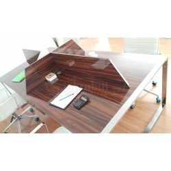 Apple Voor Vier Person Desk Workstation