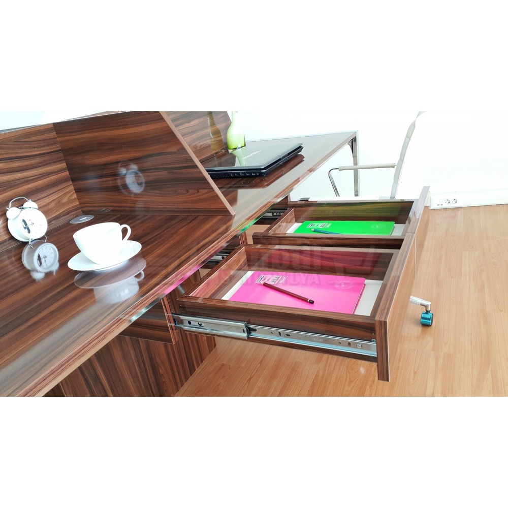 Apple Voor Vier Person Desk Workstation