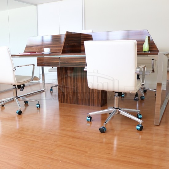 Apple Voor Vier Person Desk Workstation