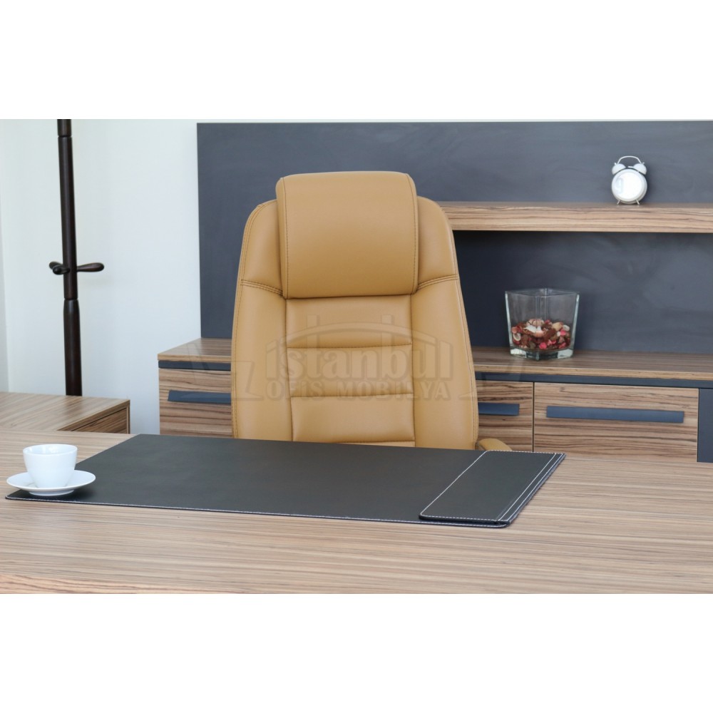 First Class Executive Team