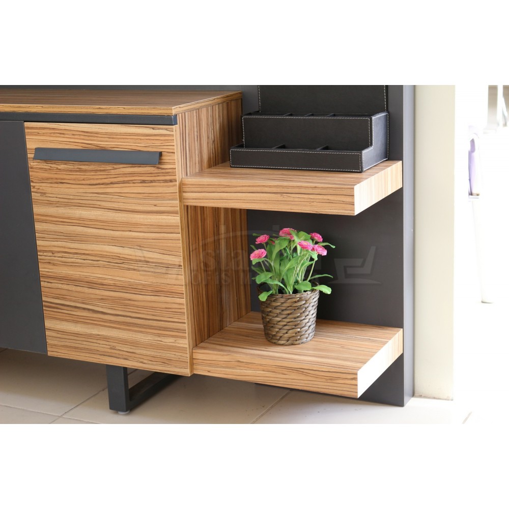 First Class Executive Team