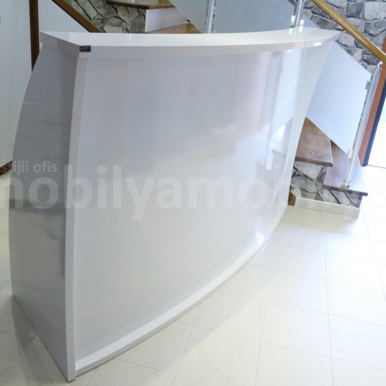 Oval Bureau Voor Beauty Saloon