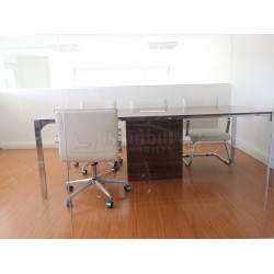 Apple Sides Open Meeting Table Socket System