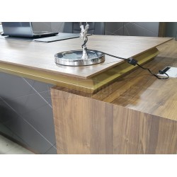 Handtekening En Executive Sets Walnut Lake