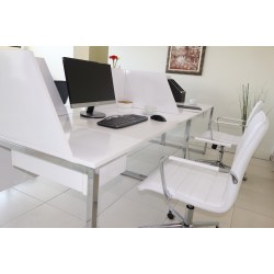 In Het Multi Zealand Bureau Voor Vier Personen 276X138Cm