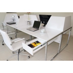 In Het Multi Zealand Bureau Voor Vier Personen 276X138Cm