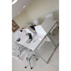 In Het Multi Zealand Bureau Voor Vier Personen 276X138Cm