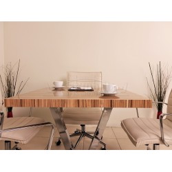 Vierkante Vergadertafel İn Wenen