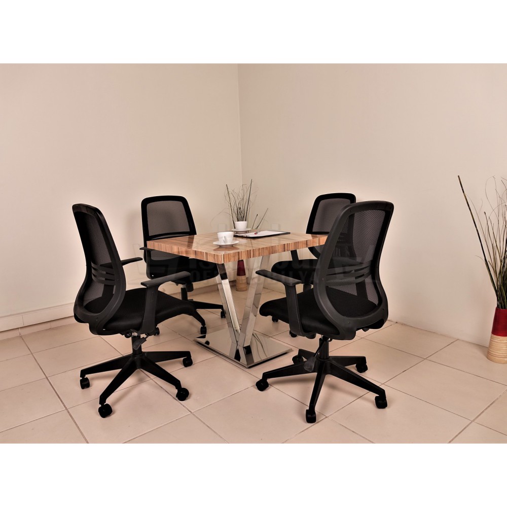 Vierkante Vergadertafel İn Wenen