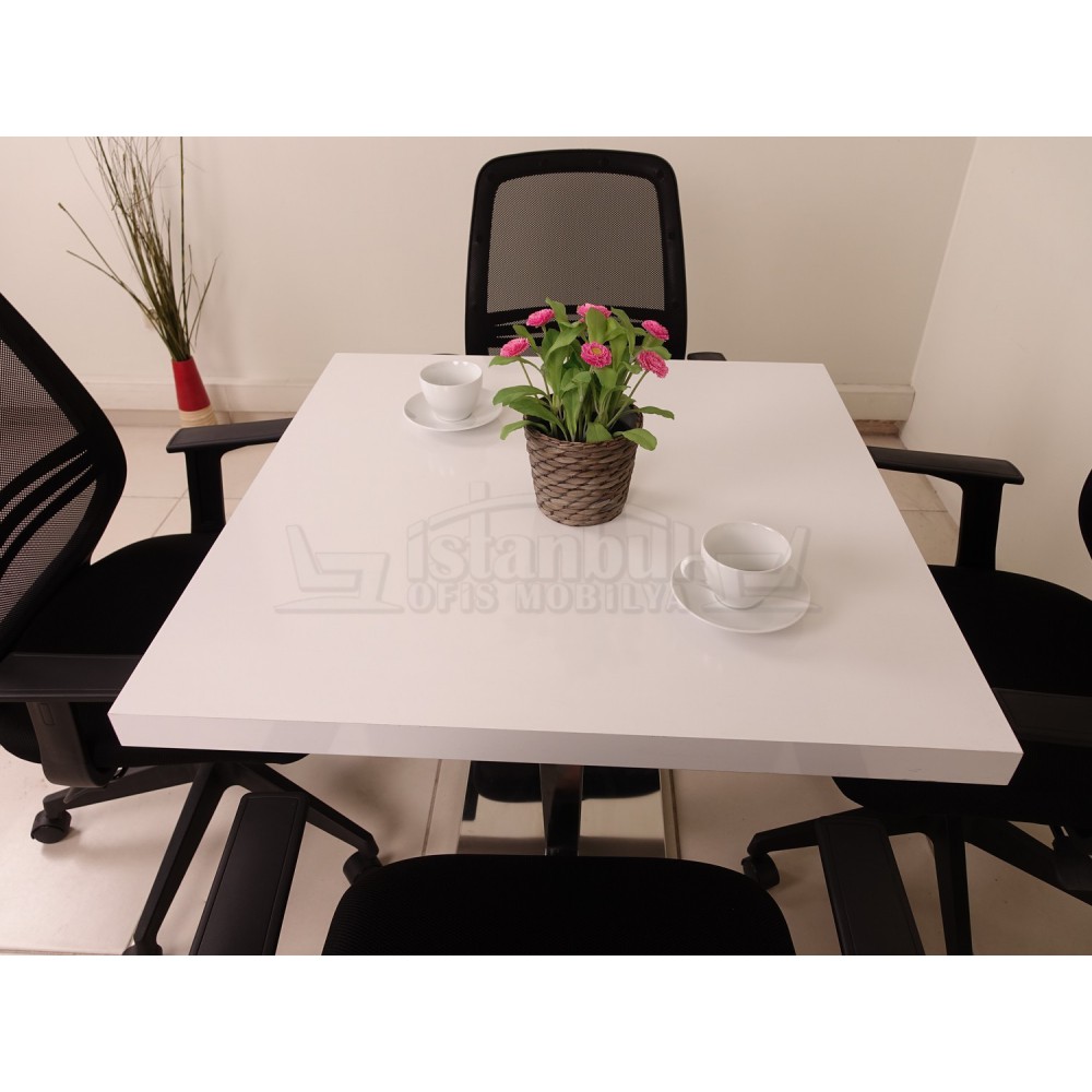 Vierkante Vergadertafel İn Wenen