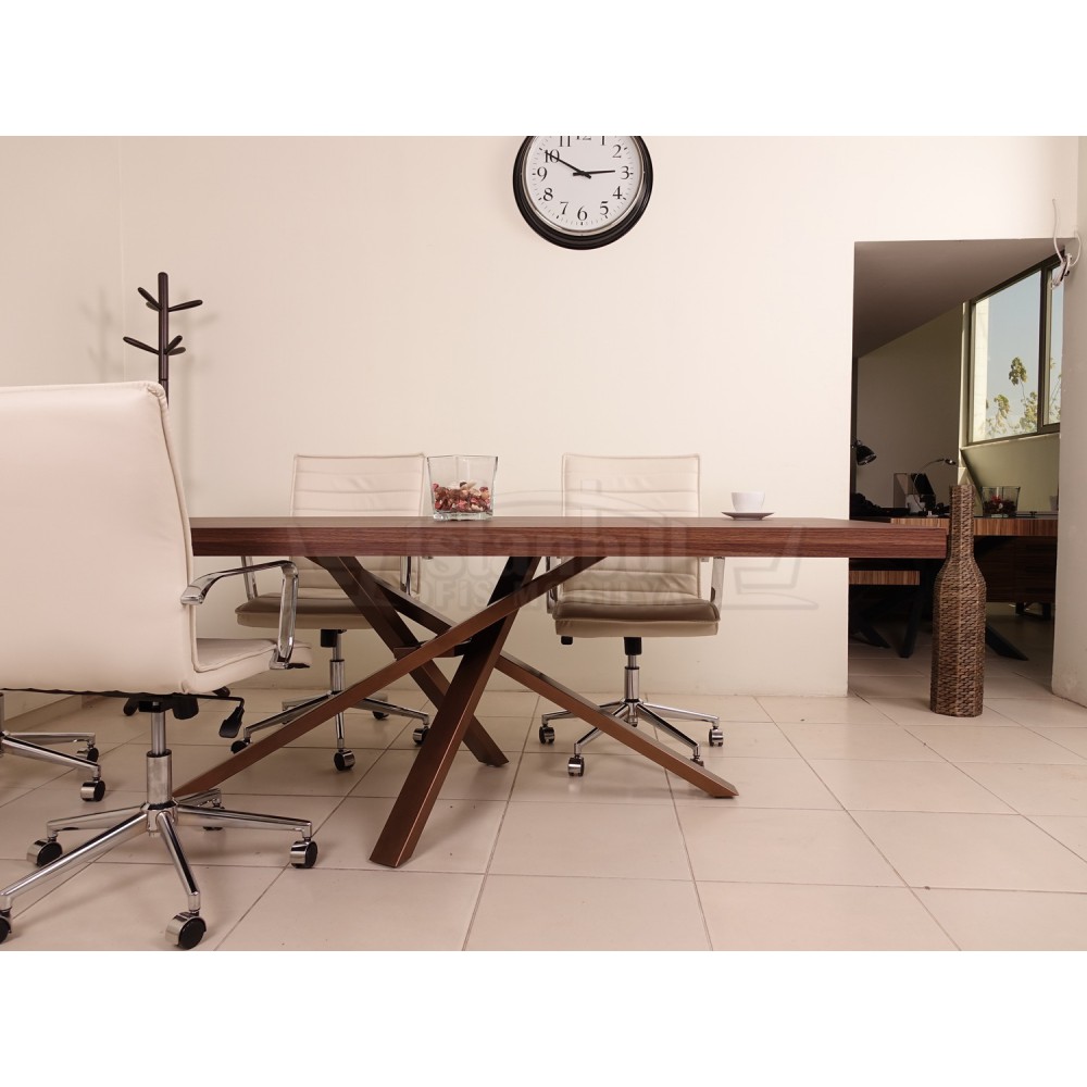 Bavaria Meeting Table