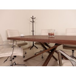 Bavaria Meeting Table
