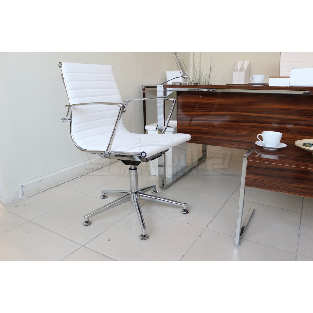 Aylin Gast Chair Stars