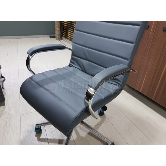 Line Executive Chair