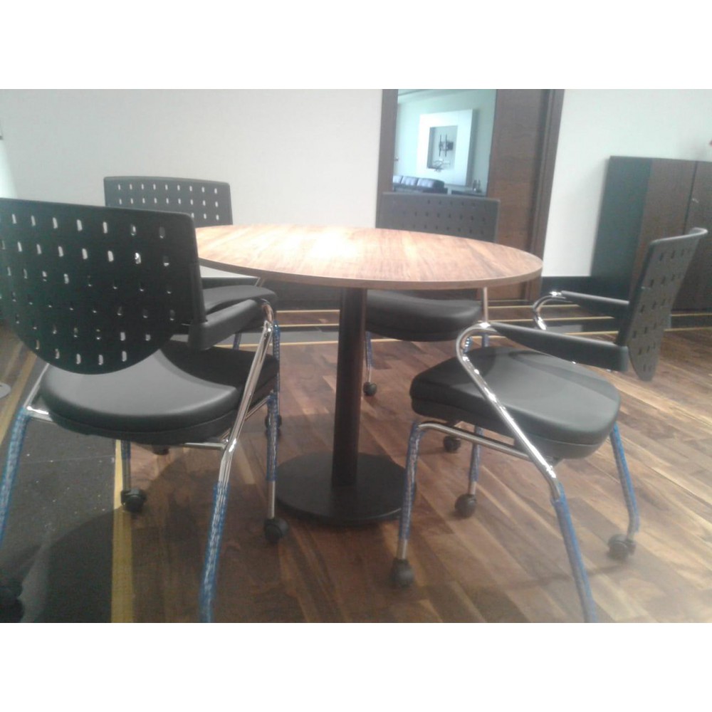 Istanbul Office Metal S Round Table Meeting