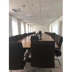 Houten Vergadertafel