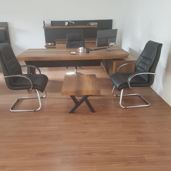 Swiss Kantoormeubilair Heer John Ck Transport