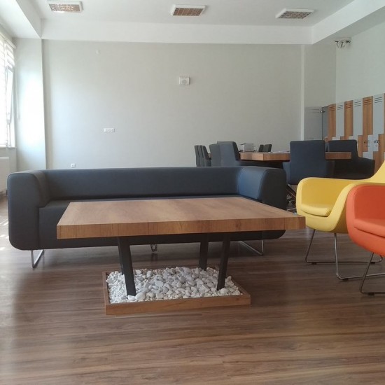 School Kantoormeubilair