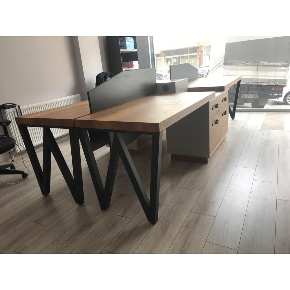 Bureau Voor Four Person