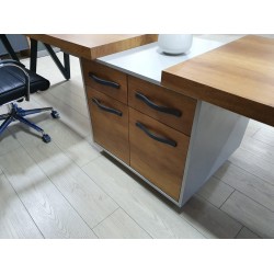 Star Desk For Two Person