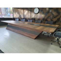 Large_Meeting_Table