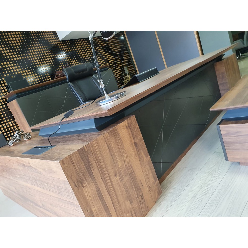 Handtekening En Executive Sets Walnut Lake