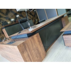 Handtekening En Executive Sets Walnut Lake