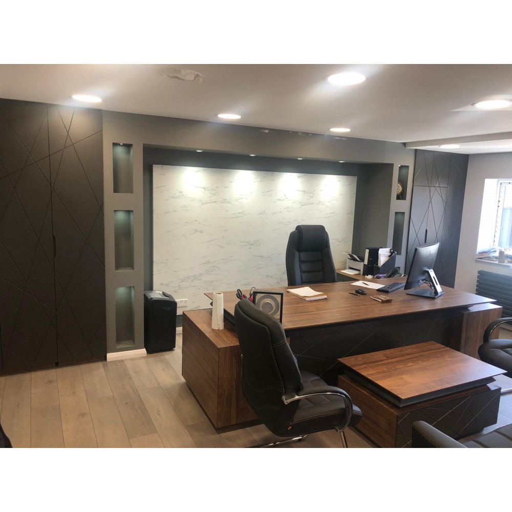 Britse Kantoormeubilair