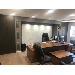 Britse Kantoormeubilair