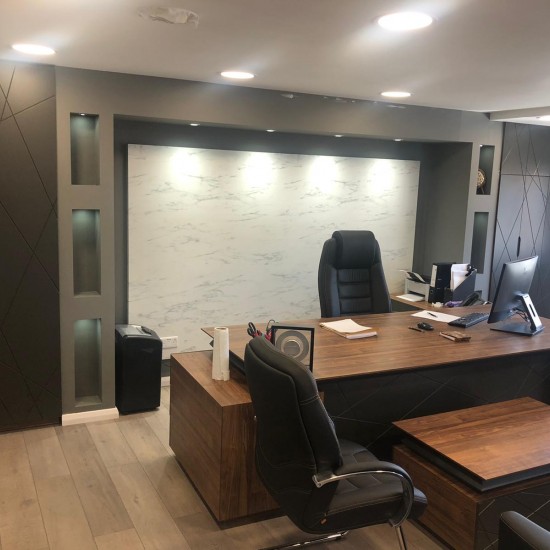 Britse Kantoormeubilair