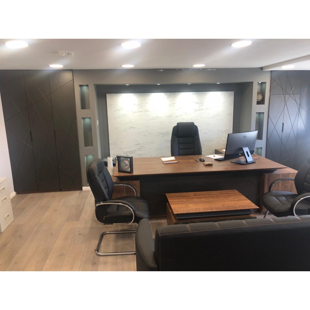 Britse Kantoormeubilair