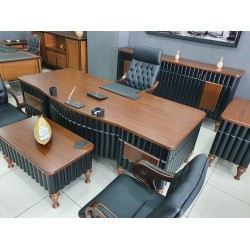Ceo Executive Office Desk