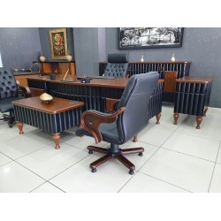 Ceo Executive Office Desk