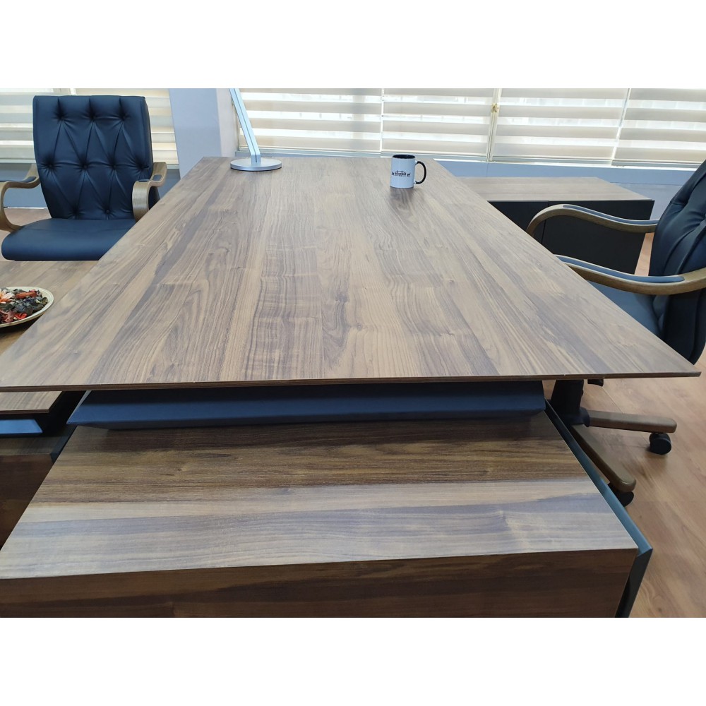 Kantoorautoriteit Team Handtekening, Walnoot En Meer, Minimale Maatregel