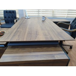 Kantoorautoriteit Team Handtekening, Walnoot En Meer, Minimale Maatregel