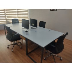 Zelinda 4-Delige Bureau