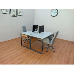 Binaire Werkbureau Zelinda