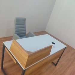 Enkele Bureau Zelinda