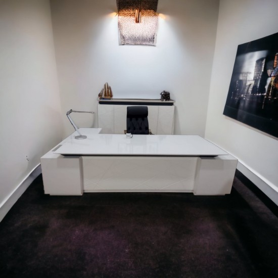 Signature Executive Sets White Signature Executive Sets White