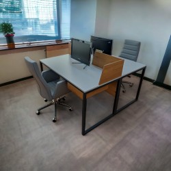 Binaire Werkbureau Zelinda